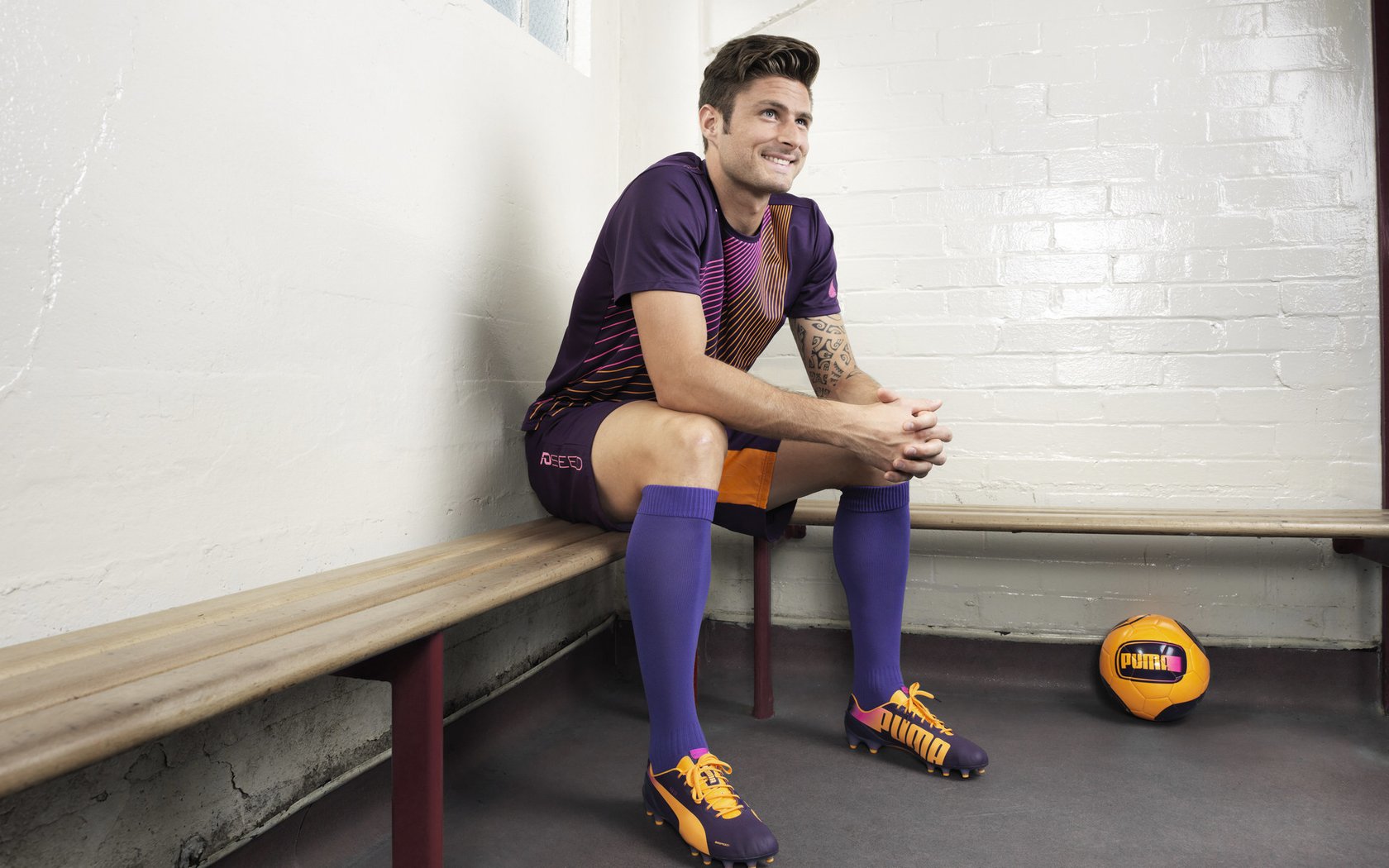 世界杯后:手工模型玩家制作微缩球场模型 登上手作类榜单TOP3